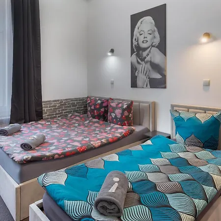Hostel 70s Krakov