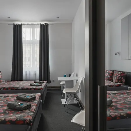 호스텔 70s 크라쿠프