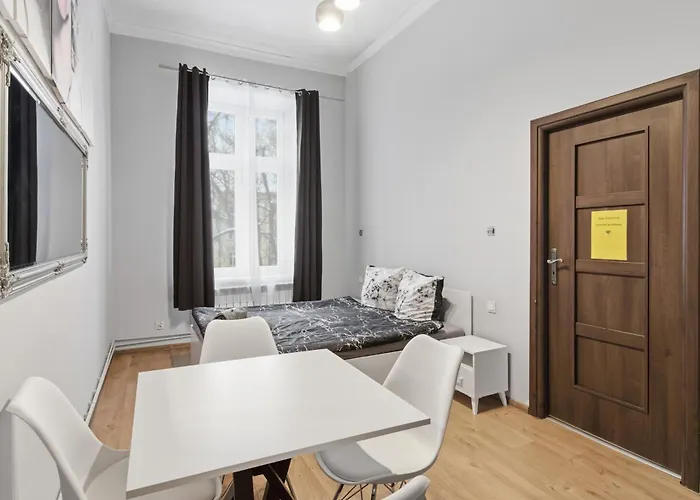 70s بيت شباب كراكوفيا